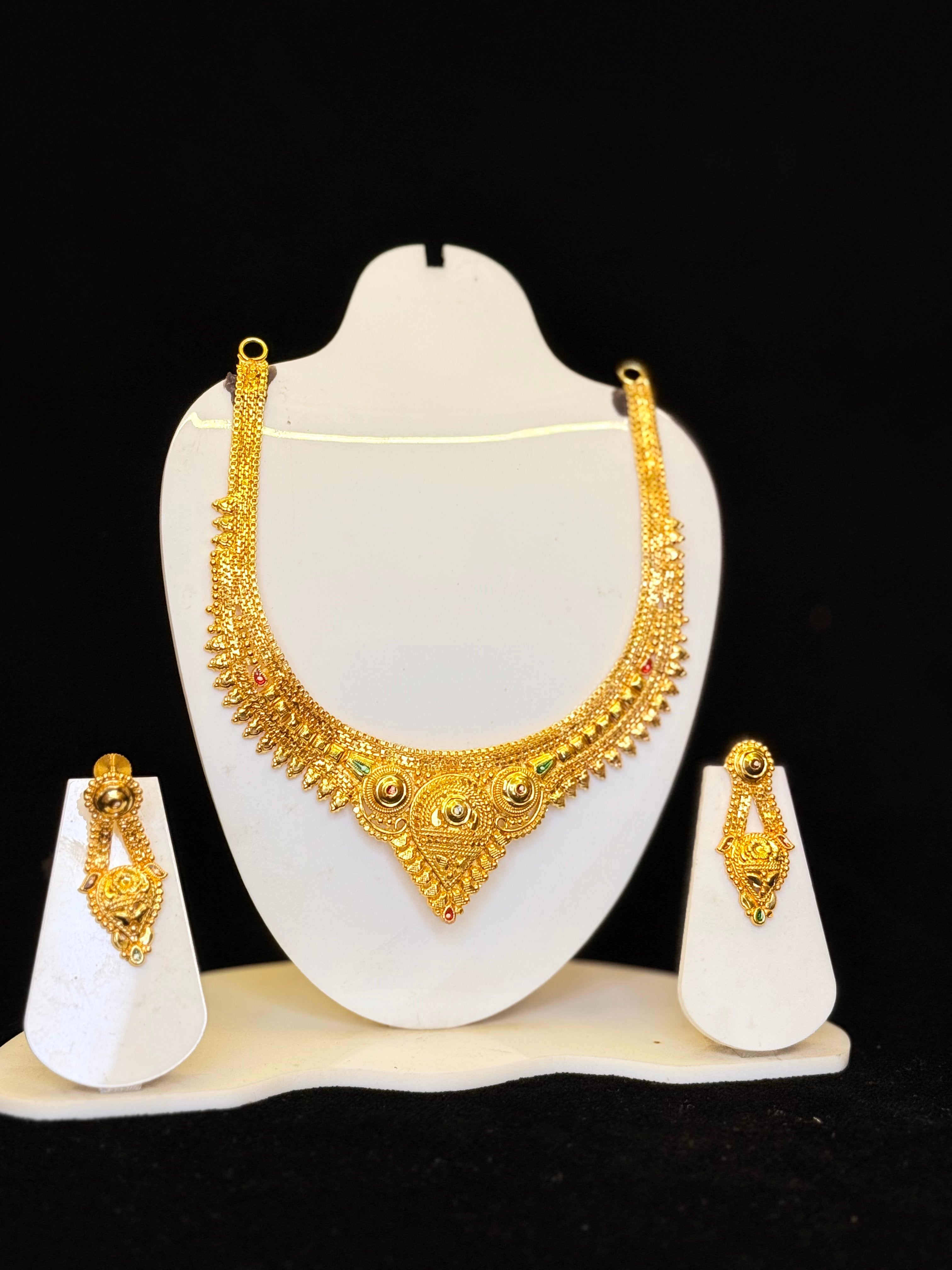 Micro jewellery necklace set