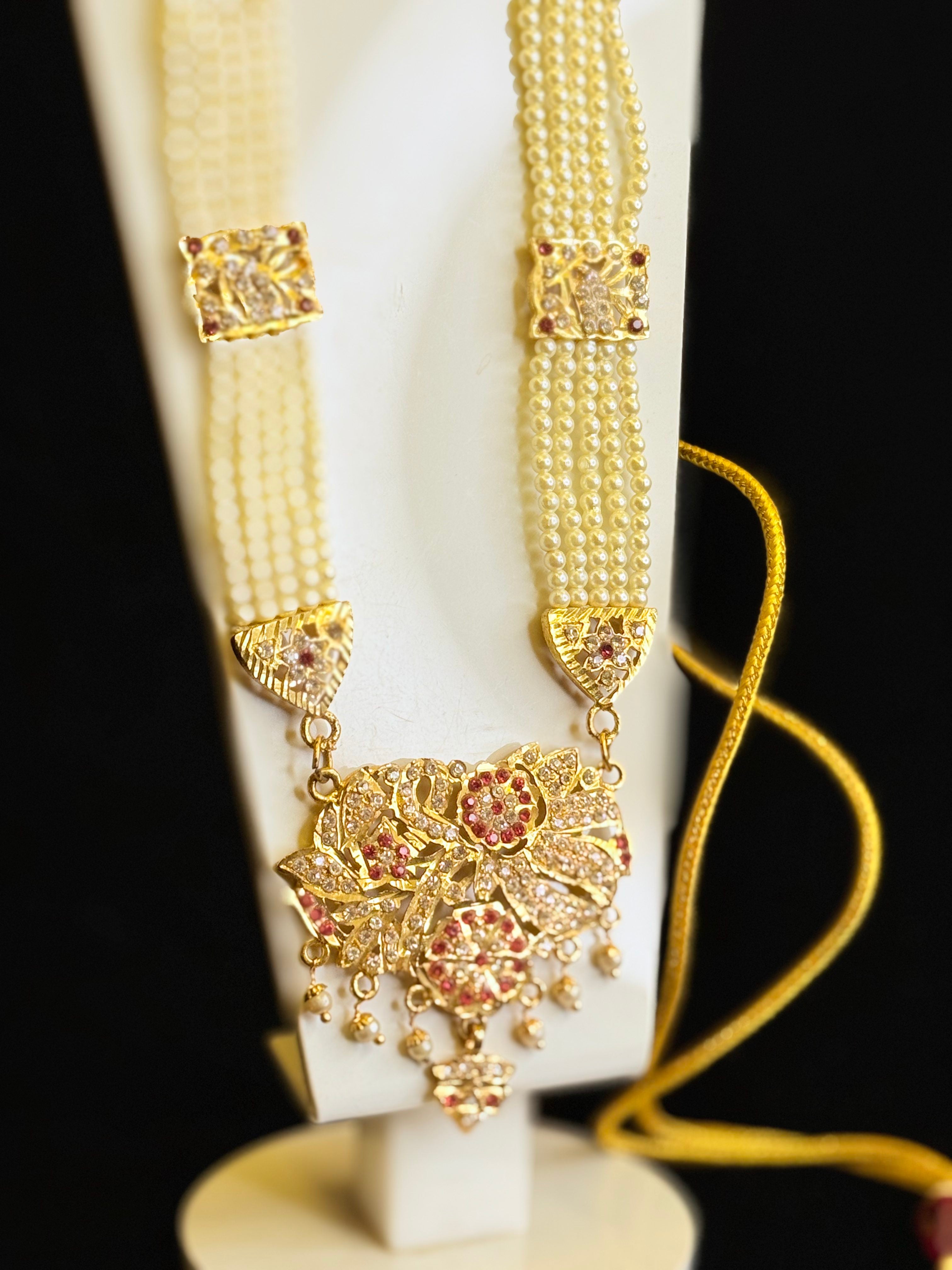 Exquisite Diamond Work Necklace