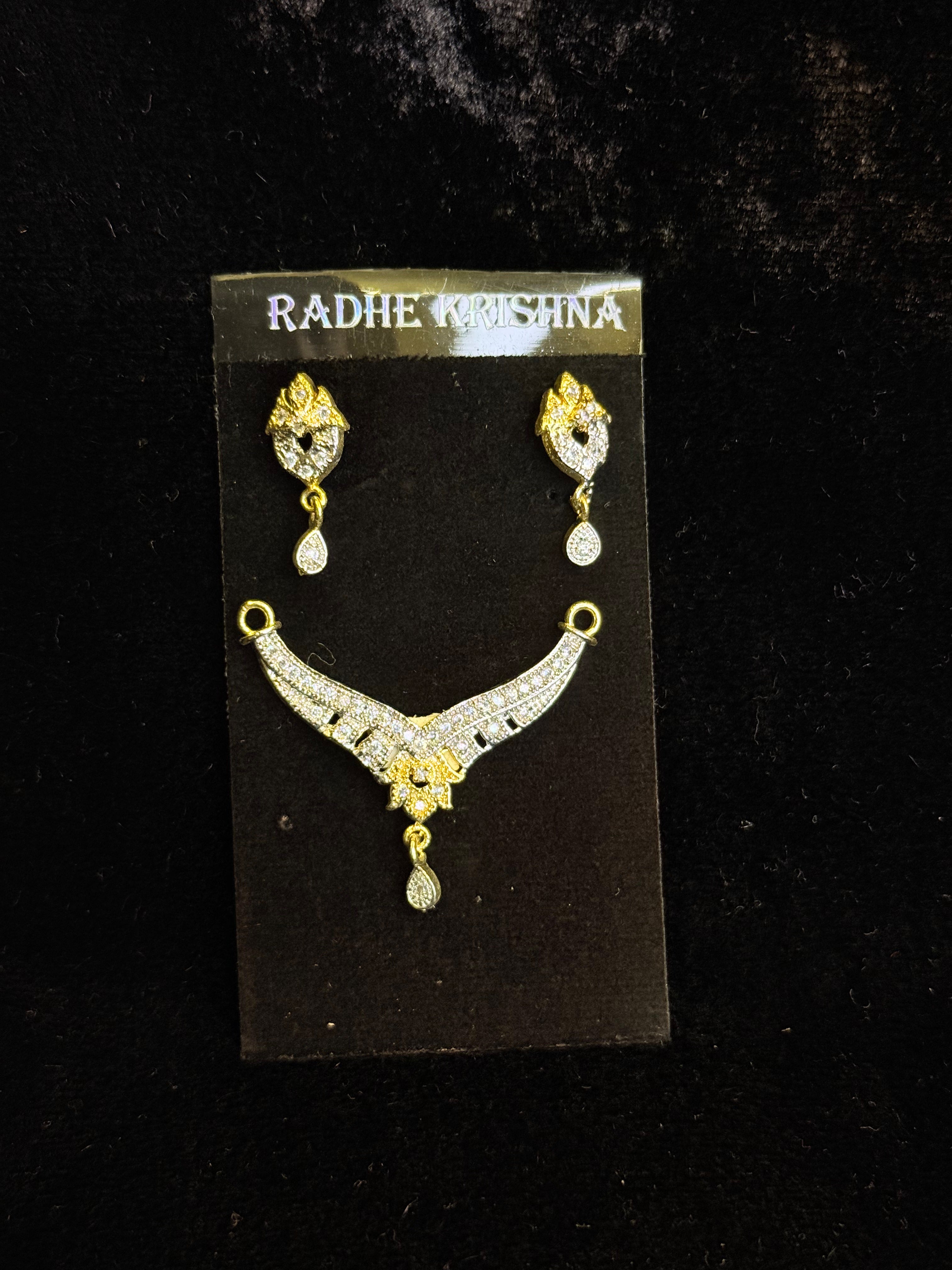 Pendant-earring set