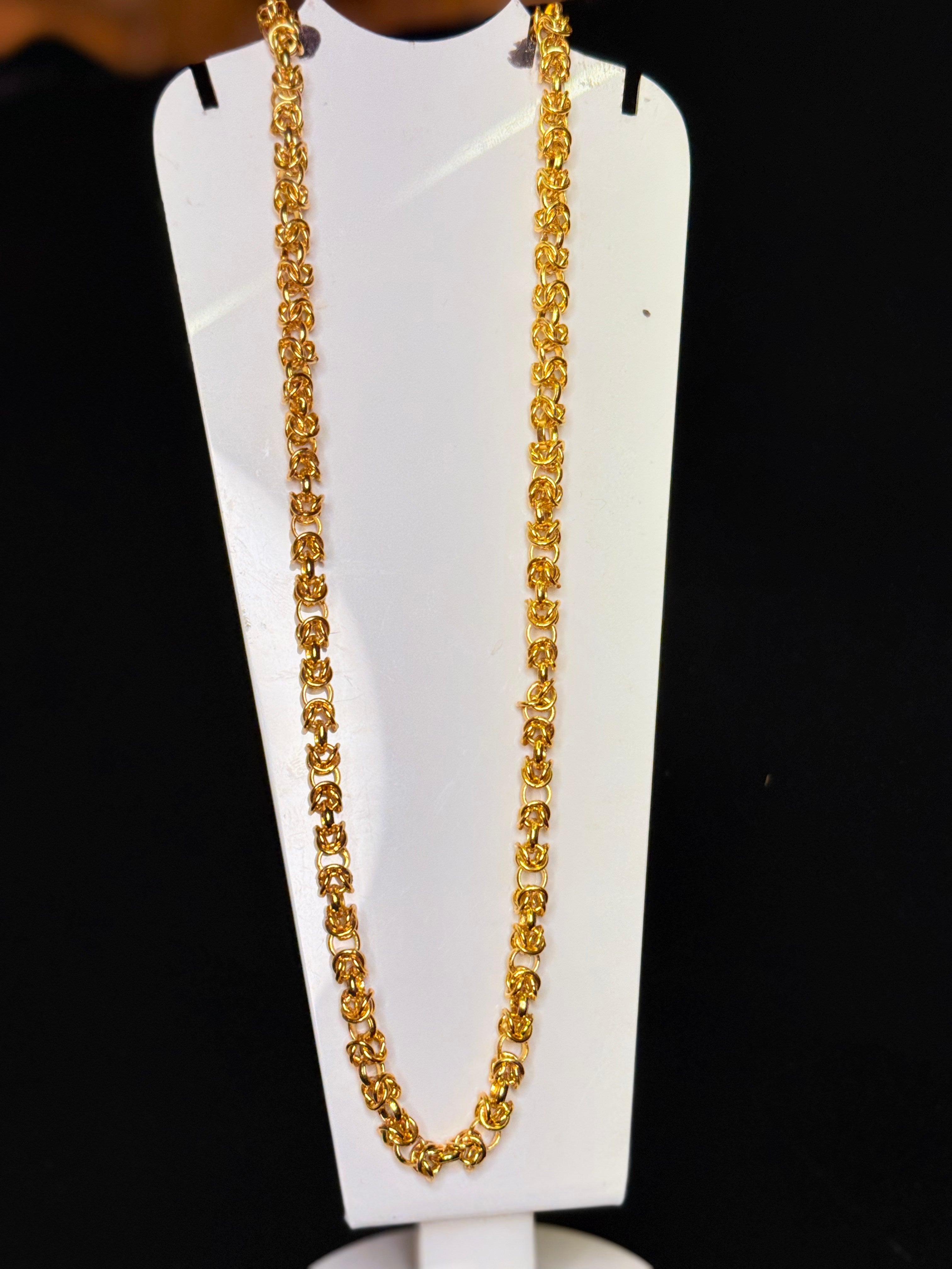 GOLDEN CLASSY MENS CHAIN
