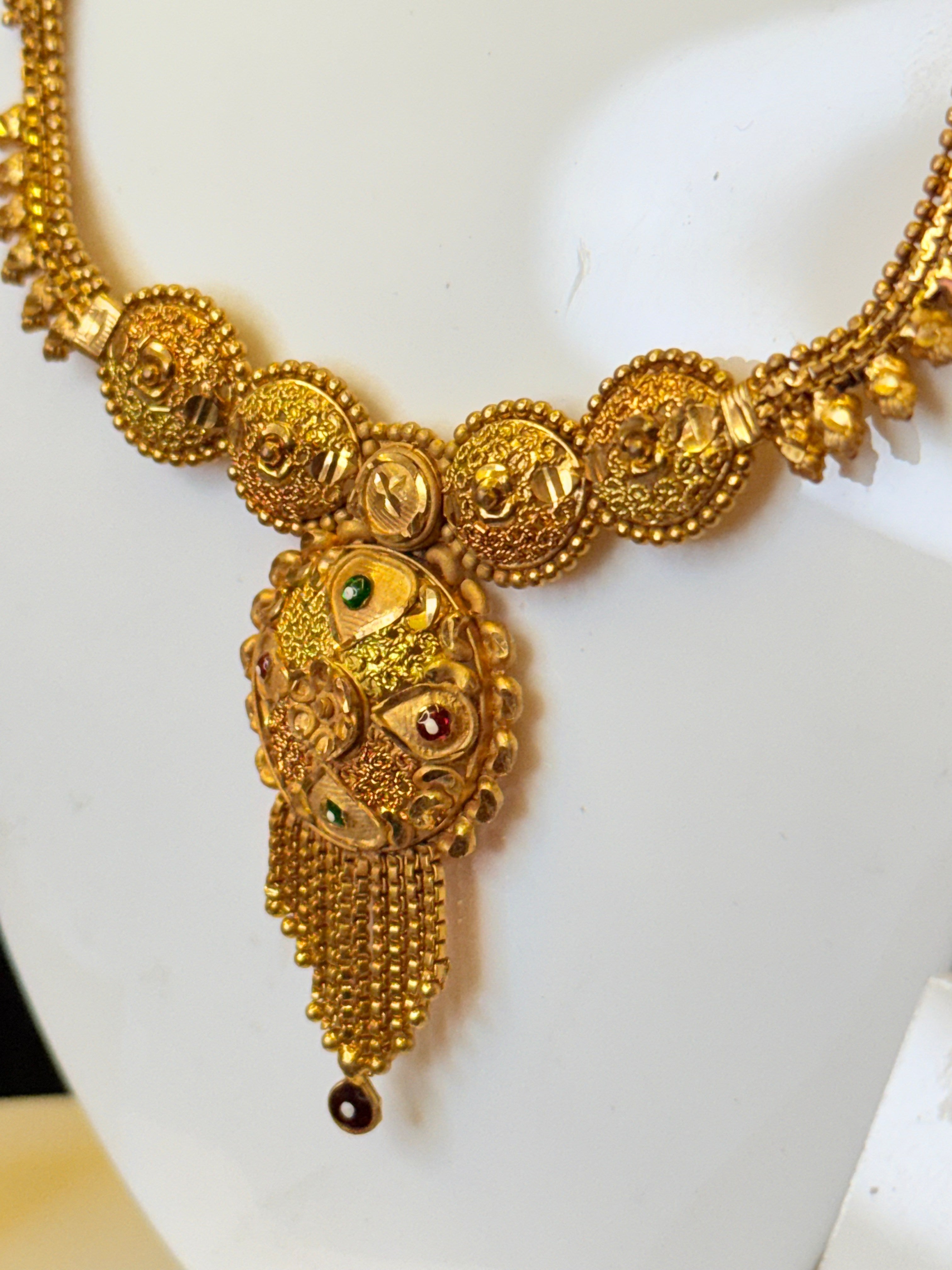 Micro jewellery necklace