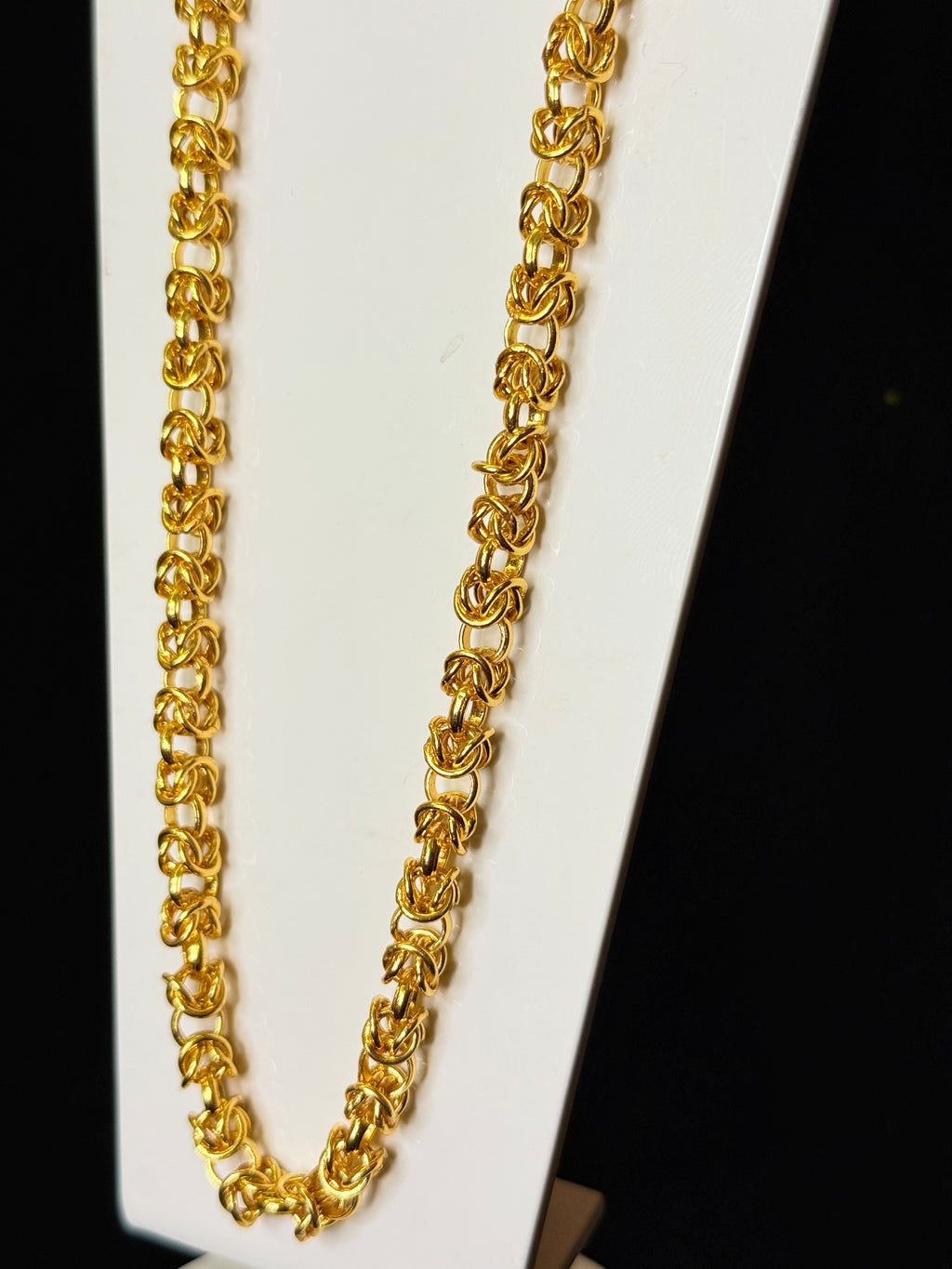 GOLDEN CLASSY MENS CHAIN